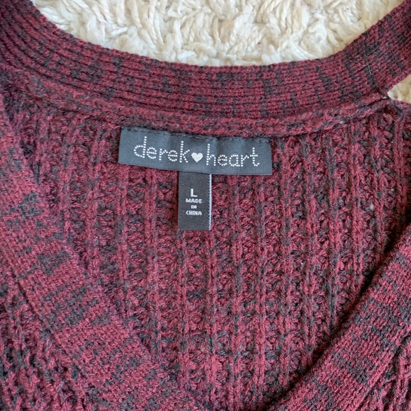 Sweater - Picture 2 of 3